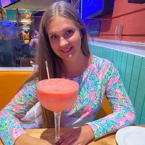 Meet your Posher, Agneta